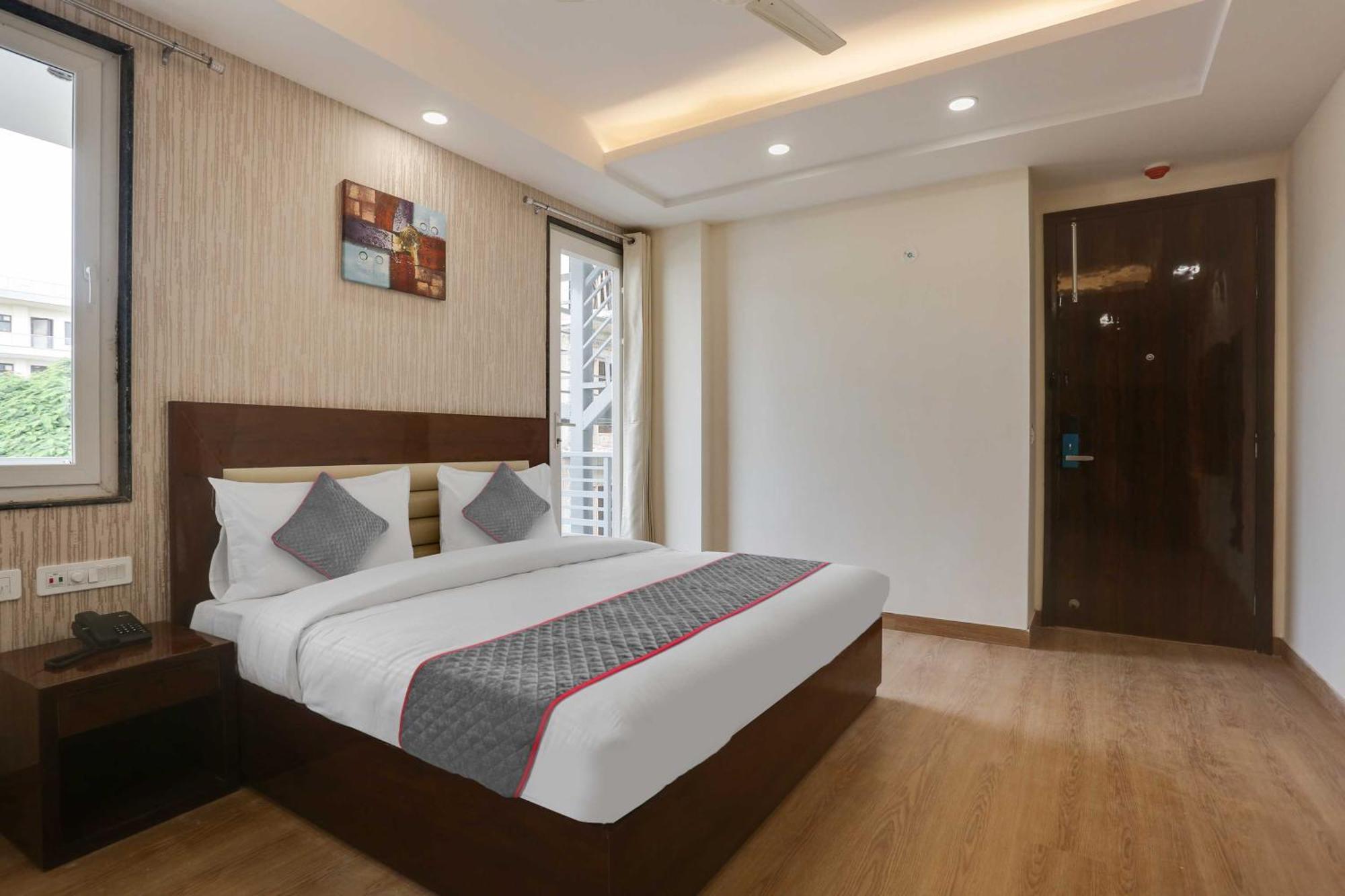 Townhouse The Adore Inn Gurgaon Luaran gambar